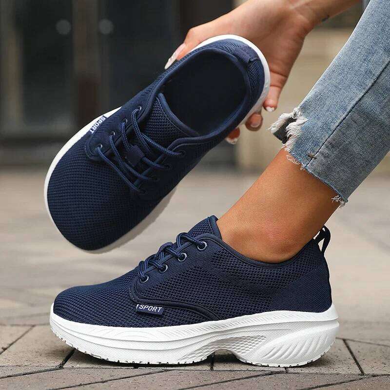 Soft New Women's Wide Last Breathable Shock-absorbing Platform Thick Soled Walking Shoes Outdoor Daily Versatile Sneakers