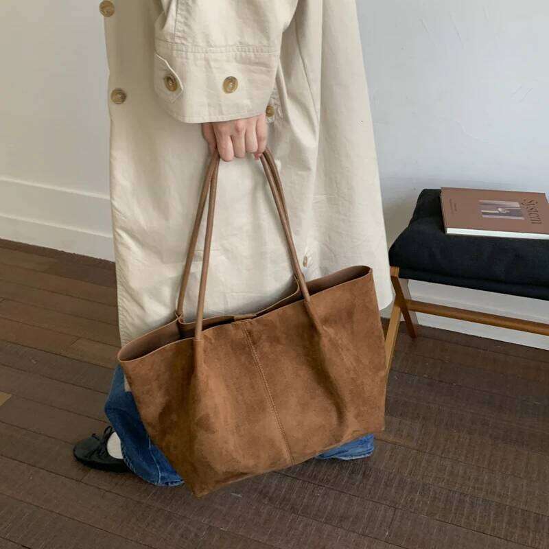 LEFTSIDE Women Faux Suede Shoulder 2025 Winter Retro Soft Tote Bag Luxury Trend Female High Capacity Handbags Z260224