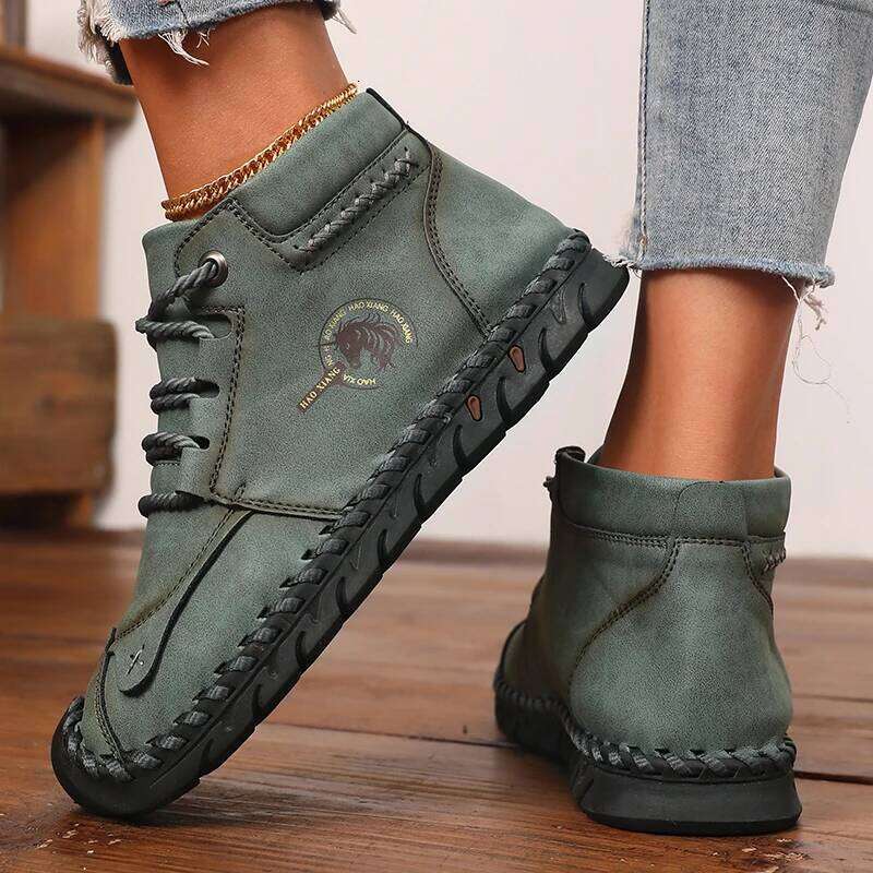 Hot Sale Women's Ankle Suede Leather Handmade Flat Shoes 2025 New Fashionable Lace-Up Boots Comfortable Walking Sneakers