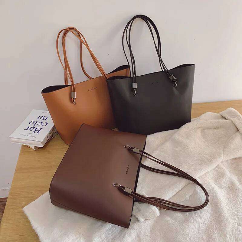 Yogodlns Luxury Women Shoulder Bag Soft PU Leather Shopping Tote Large Capacity Teenager Bookbags Winter New Solid Color Purse Z260224