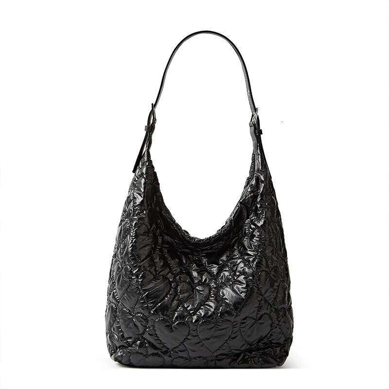 Large-Capacity New Style Lightweight Fashionable Heart-Patterned Versatile Women's Shoulder Tote & Handheld Bag Z260224