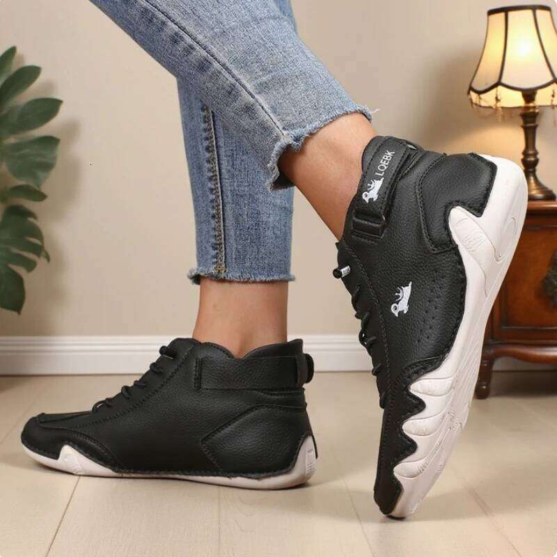 Luxury Bare Women's Fashion Sneakers Design Soft Bottom Breathable Non Slip Walking Shoes Outdoor Driving Motorcycle Boots