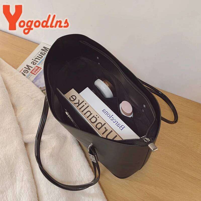 Yogodlns Luxury Women Shoulder Bag Soft PU Leather Shopping Tote Large Capacity Teenager Bookbags Winter New Solid Color Purse Z260224