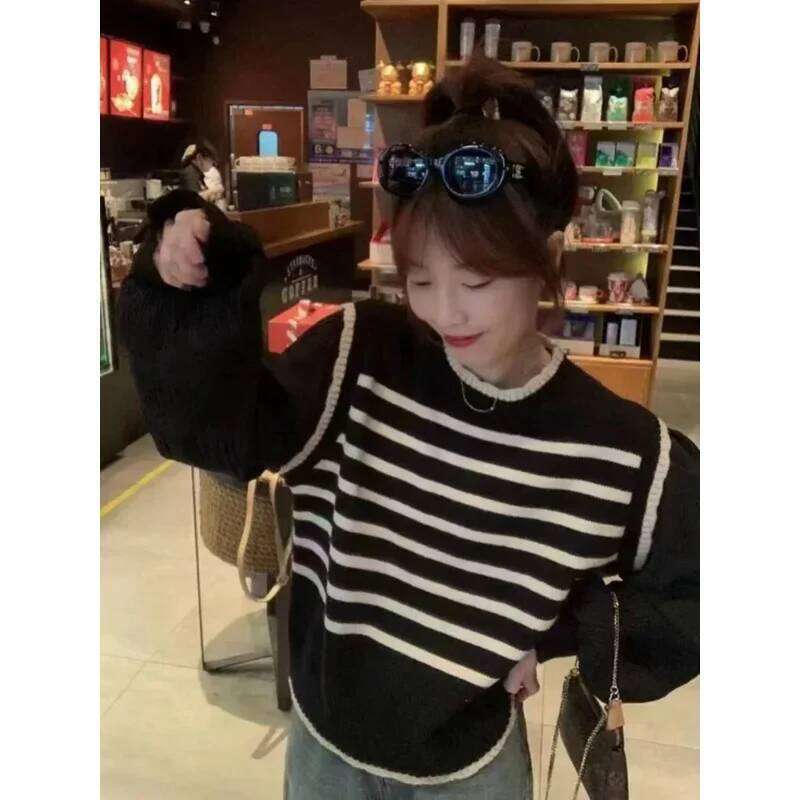 women Black white striped fake two-piece knitted sweaters pring and autumn Korean soft glutinous pullover sweater female 26L0224