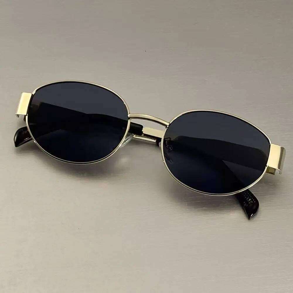 New Oval Sunglasses for Women Men Trendy Metal Frame Sun Glasses Classic Shades Casual Eyewear 26W0224