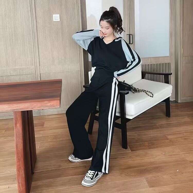 Women's Sweat Suit 2025 Spring And Autumn New Foreign Style Fashion Leisure Hooded T-shirt Pants Two Piece Set For Women Clothes