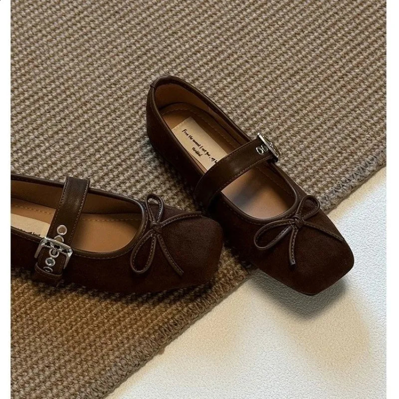 2026 Spring Bow Square Toe Shallow Single Shoes One Buckle Vintage Mary Jane Womens Shoes 260130