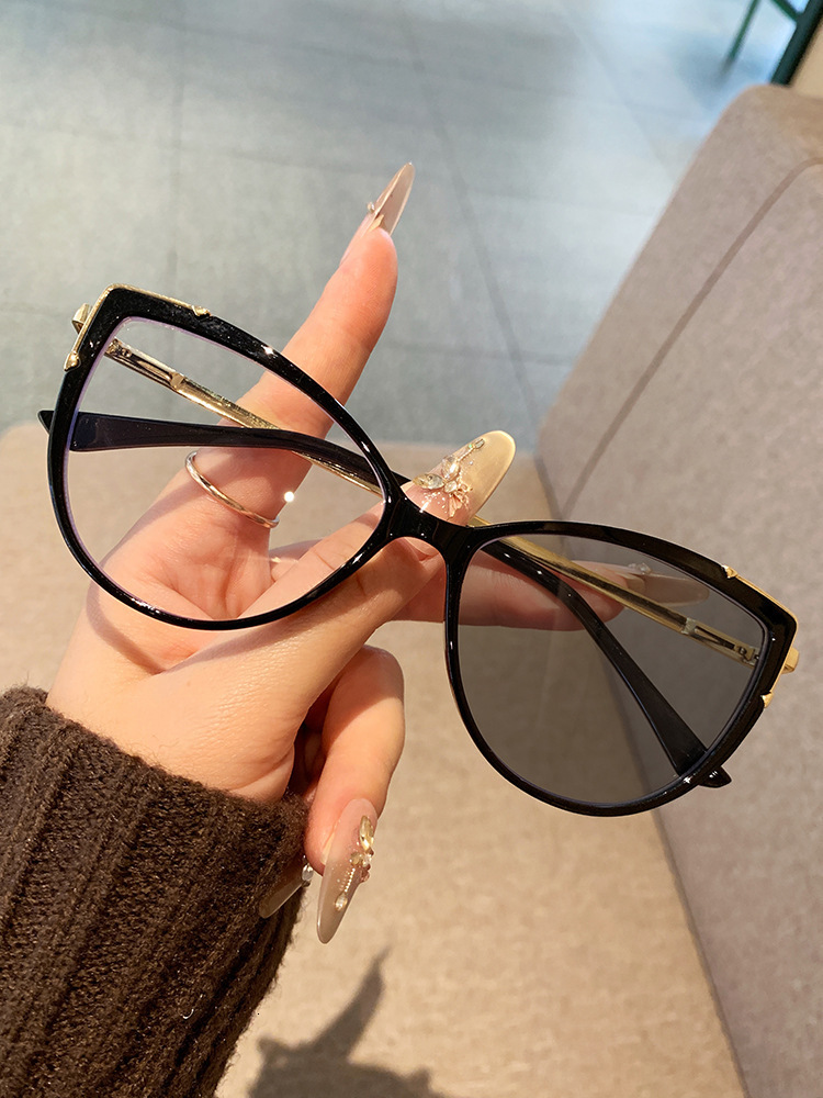 2026 Summer New Ultra-Light Plain Versatile Cat Eye Glasses For Women With Myopia, Can Be Fitted Prescription Or Non-Prescription Lenses Frame