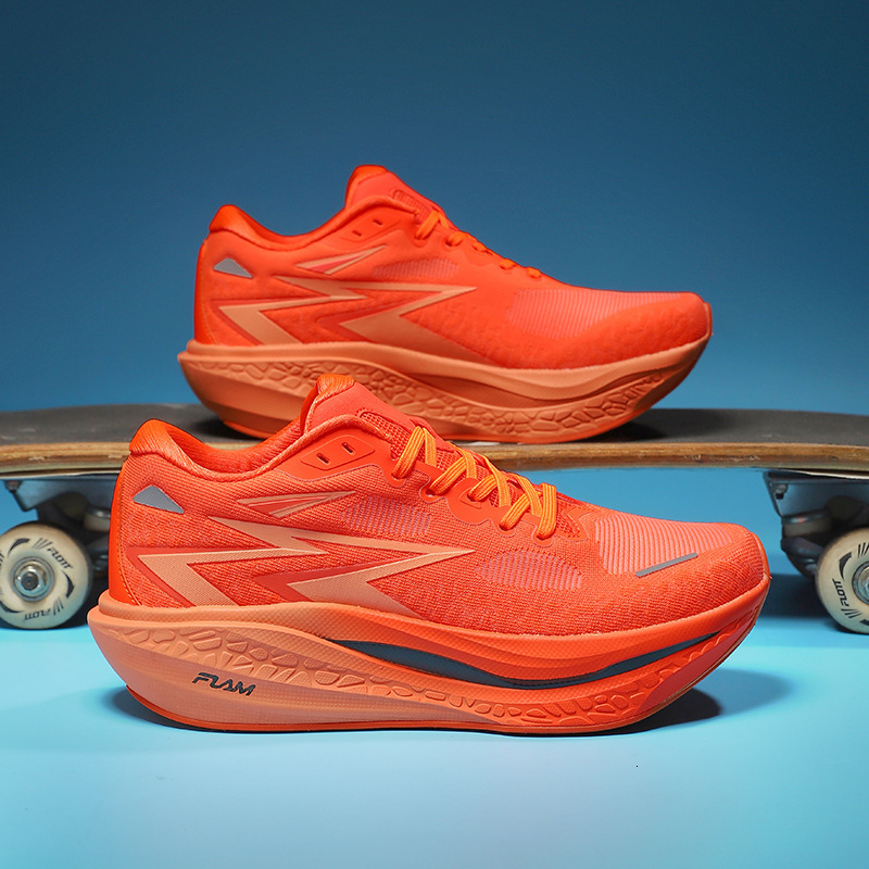 Free Shipping 2026 New Running Shoes Fashion Sneakers Lightweight Breathable Mesh Thick Sole Designer Shoes for Men and Women