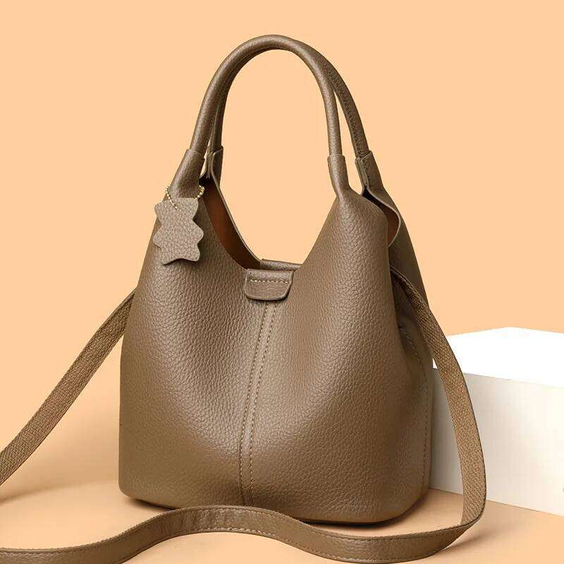 2025 French Women's Handbag PU Shoulder Casual Versatile Tote Soft Leather Stylish Crossbody Bag For Women Z260224