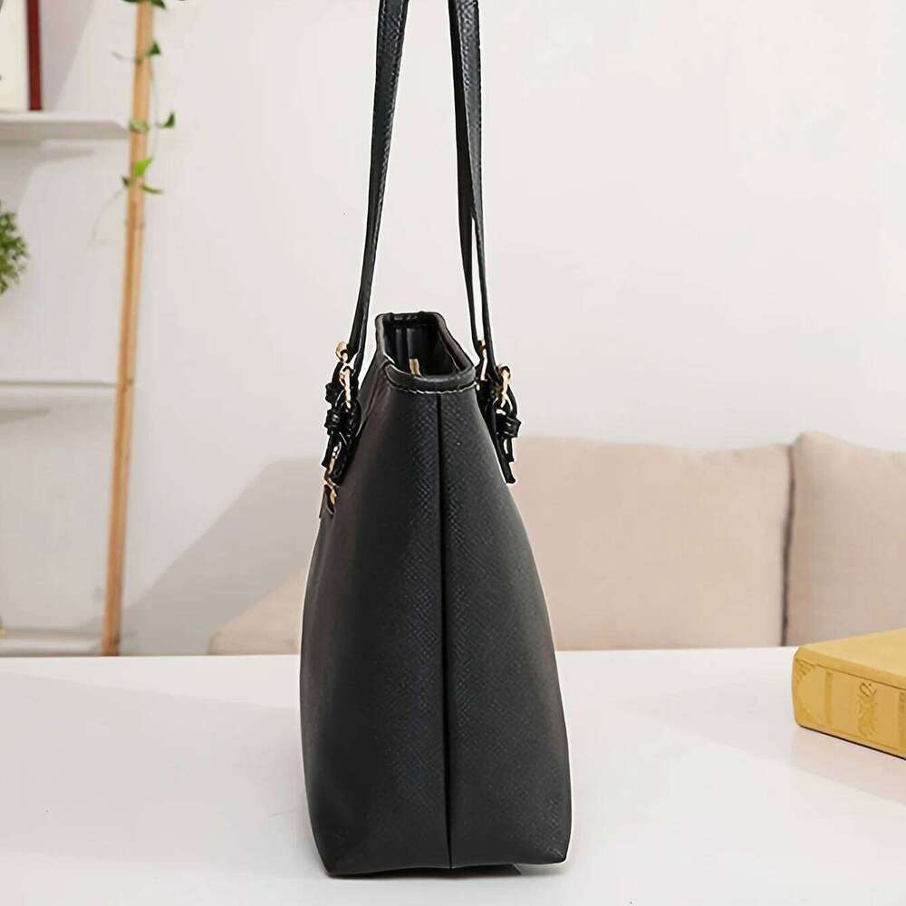 2024 New Trendy European and American Fashion Foreign Trade Women's One Shoulder Handbag Mommy Bucket Bag Z260224