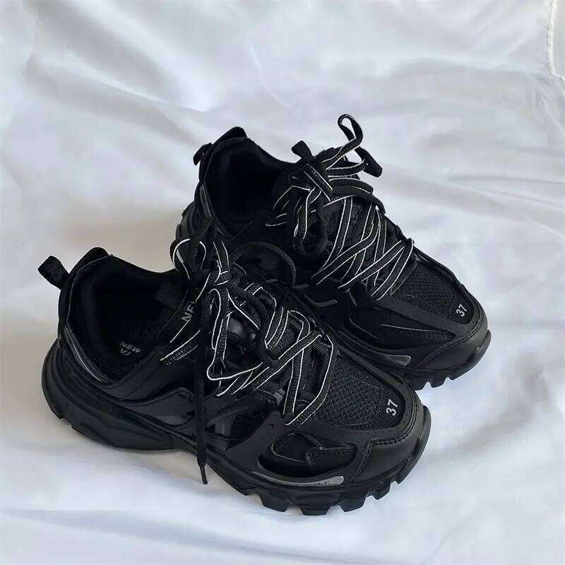 Brand Design Black Chunky Sneakers Unisex Fashion New Men's Dad Shoes Trendy Casual for Girls And Boys 26W0224