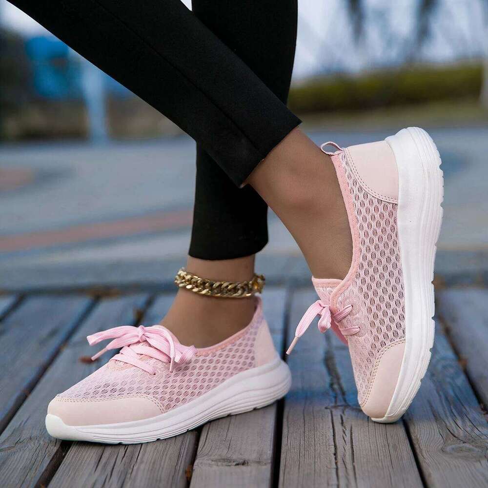 MAEDEF Women's Casual Soft Breathable Mesh Sneakers Outdoor Lightweight Comfortable Tennis Shoes for Female