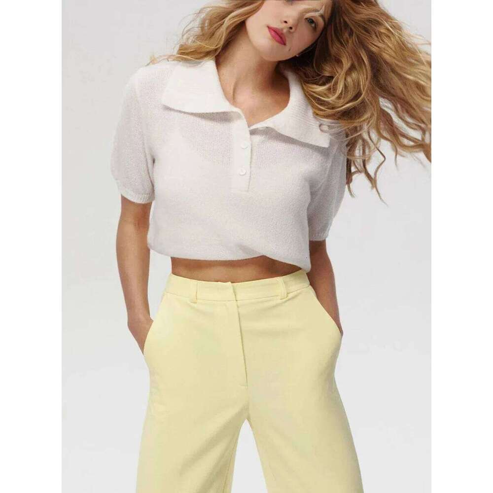 Wolfeel Summer New Polo Collar Hollow Short Sleeved Women's Bubble Sleeve T-shirt Female Simple Knitted Sweater 26W0224