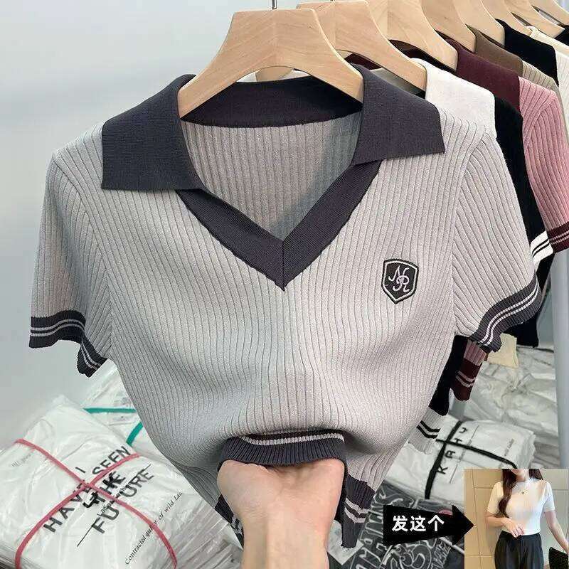 Knit Polo Shirt Short V-neck Top Designs Women's Summer Tees Spice Girls Lapel Color Combination Streetwear Womenswear Trends 26W0224
