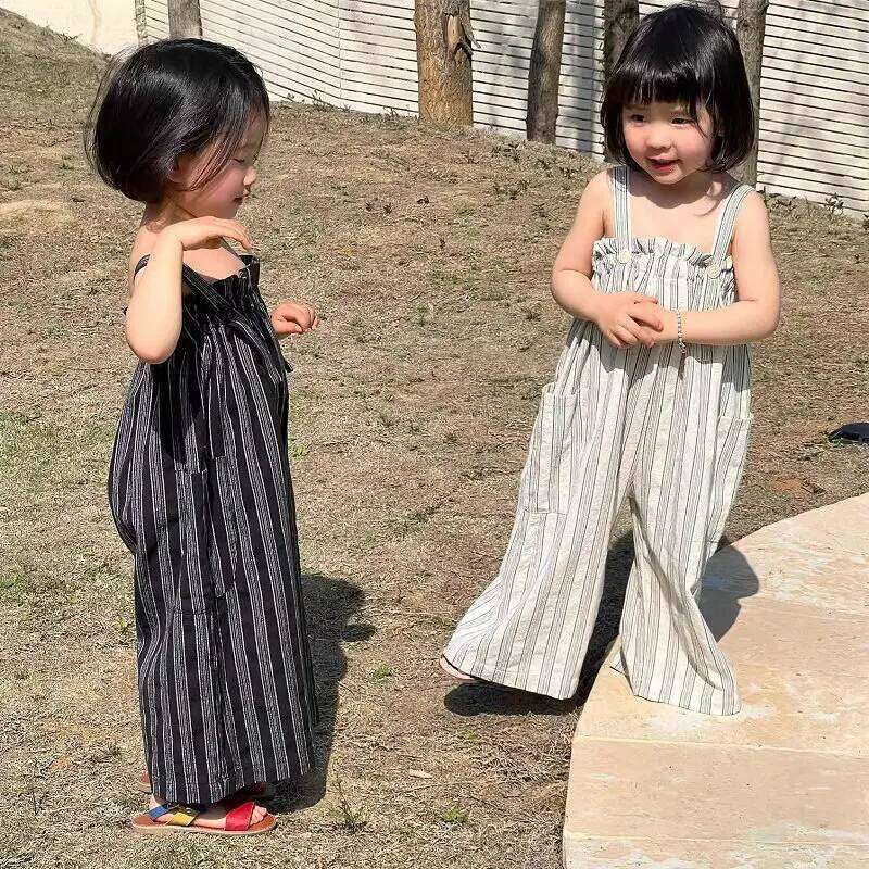 Girls' Rompers With Vertical Stripes And Double Pockets New Fashion Casual Shoulder Pants For Summer Loose Baby Kids Jumpsuit 26H0224