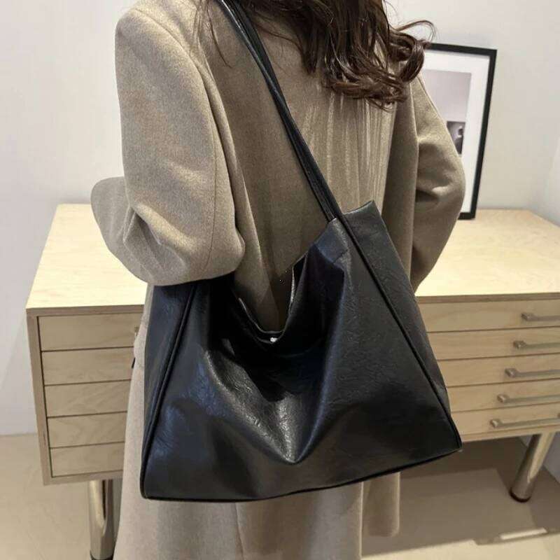 Faionable Large Capaci Soft Leather Casual Commuter Women's Tote Single oulder Bag Trendy Versatile Commuting Handbag Z260224