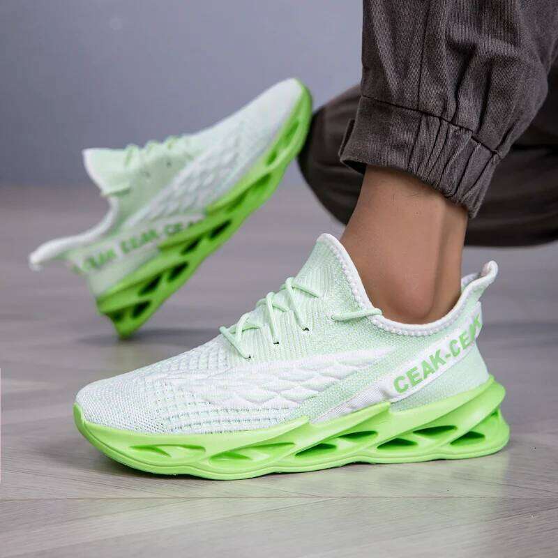 MAEDEF Lightweight Running Men Breathable Mesh Sneakers Non Slip Gym Training Shoes Walking Comfort Casual Footwear