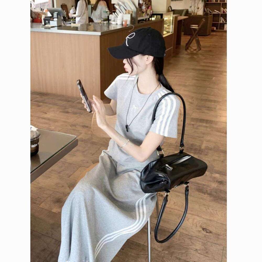 Casual Sports Set Women's Bow Short Sleeved T-shirt Spring and Summer Hip Hugging Half Length Skirt Two Piece Set