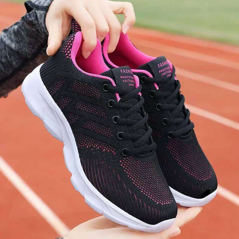 Black Non Slip Women's Fashion Lightweight Running Sneakers Breathable Casual Travel Comfortable Shoes for Work