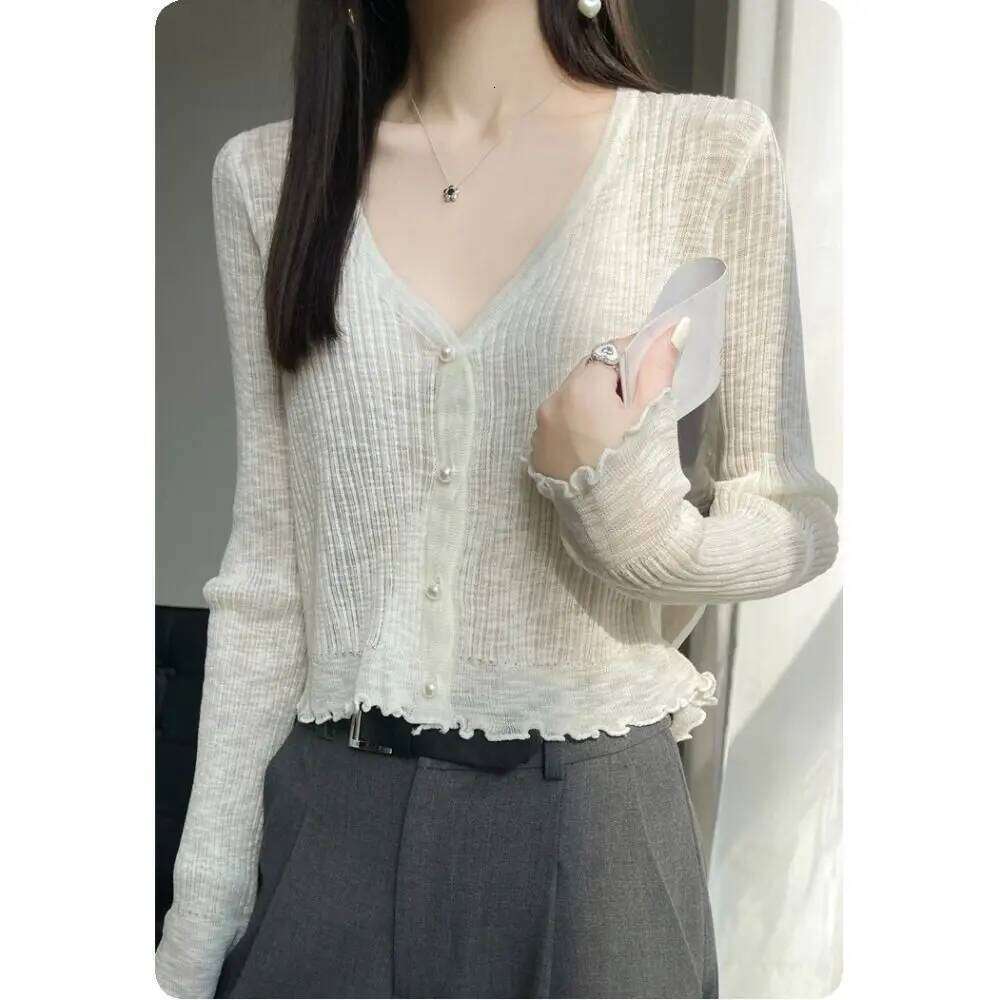 Summer Ice Silk Long Sleeves Coat Cool Beach Women's Cardigan Breathable Sun Protection Clothing for Women 26L0224