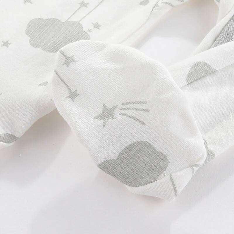 Newborn Girl Romper New Autumn and Winter CottonInfant Soft Onepiece Baby Boy Clothes 0 to 9 Months 26Y0224