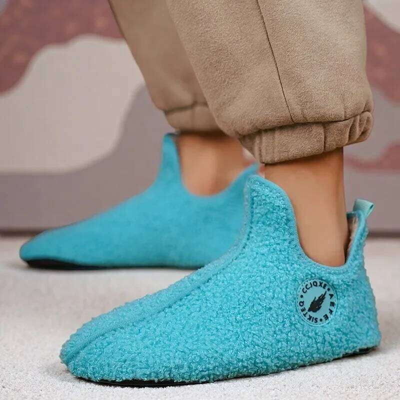 MAEDEF Cotton Winter Warm Men Soft Comfortable Shoes Mens Sneakers Thin Bottom Snow Boots Women's Slippers