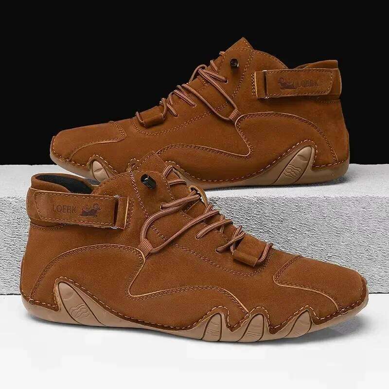 Men's Leisure Hiking Shoes with Scratch Resistant Wear-resistant Waterproof Soles Outdoor Golf Riding Business Motorcycle Boots