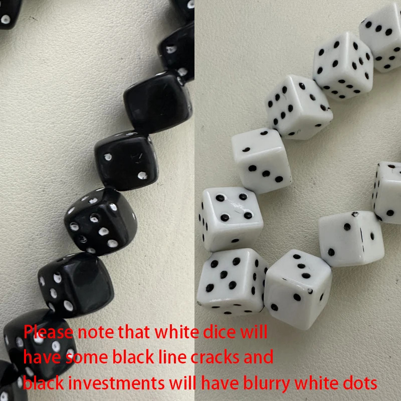 Korean Charm Dice Keychain Kawaii Harajuku Game Console Phone keychains Y2K Fashion Bag Pendant Jewelry Vintage Accessories 260202