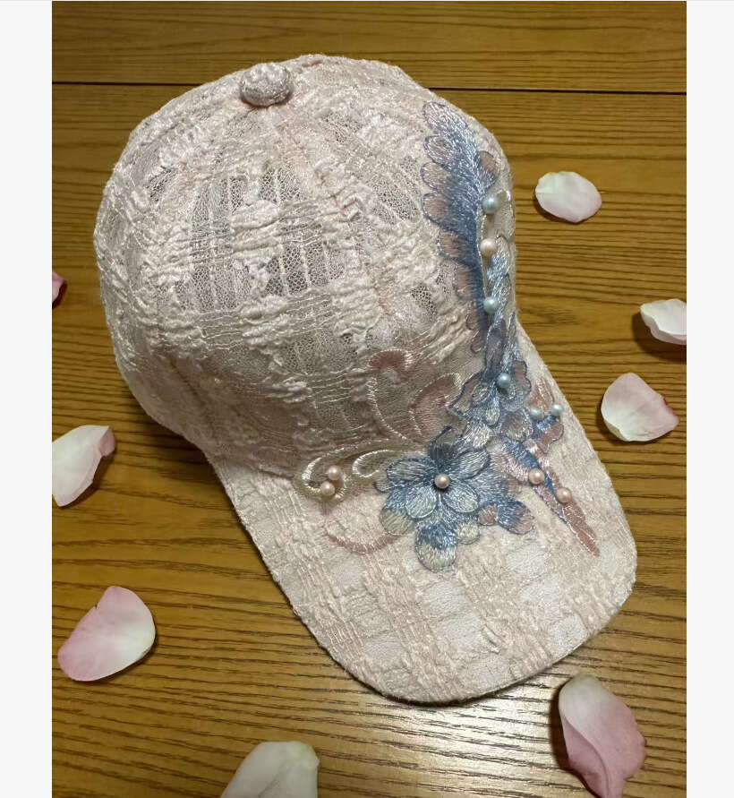 Lace floral baseball cap Gauze mesh with good air permeability Suitable for beach vacations and summer trips