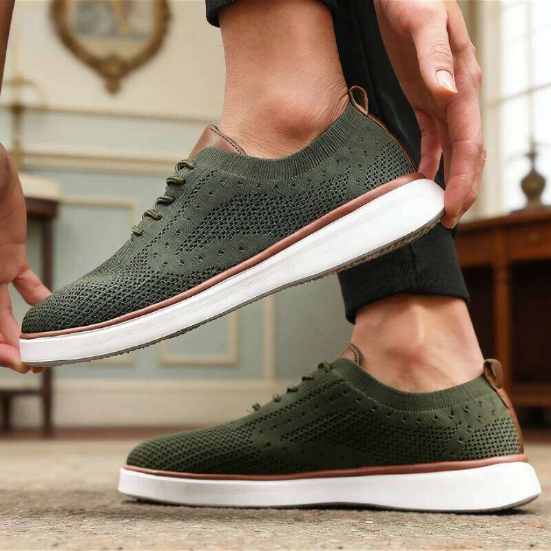 Casual Mesh Men 2026 New Breathable Knitted Lightweight Comfortable Walking Shoes Non-slip Sole Loafers Sneakers