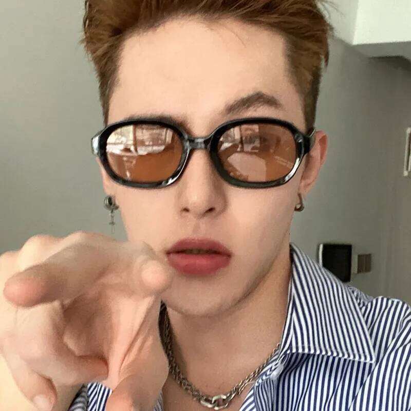 New Fashion Vintage Sunglasses Women Brand Designer Retro Rectangle Sun Glasses Female Ins Popular ellipse Square Eyewear 26W0224