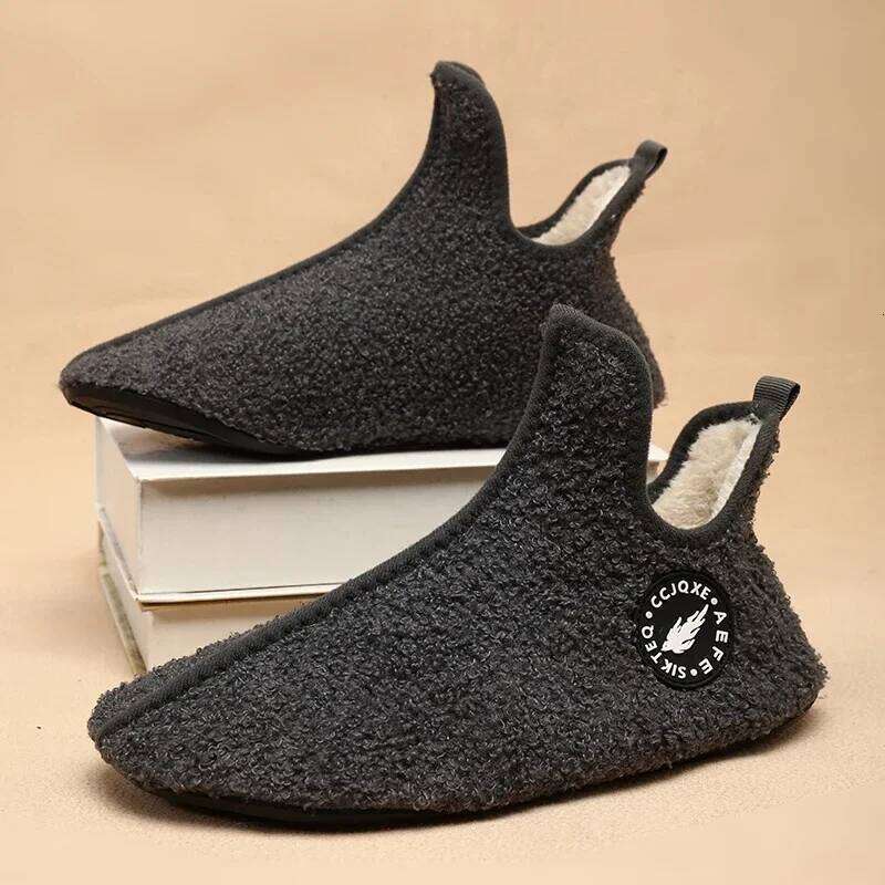 MAEDEF Men Winter Slippers High Quality Lightweight Disigner Fashion Women Plush Slipper Warm Slip on Casual Shoe for Couples