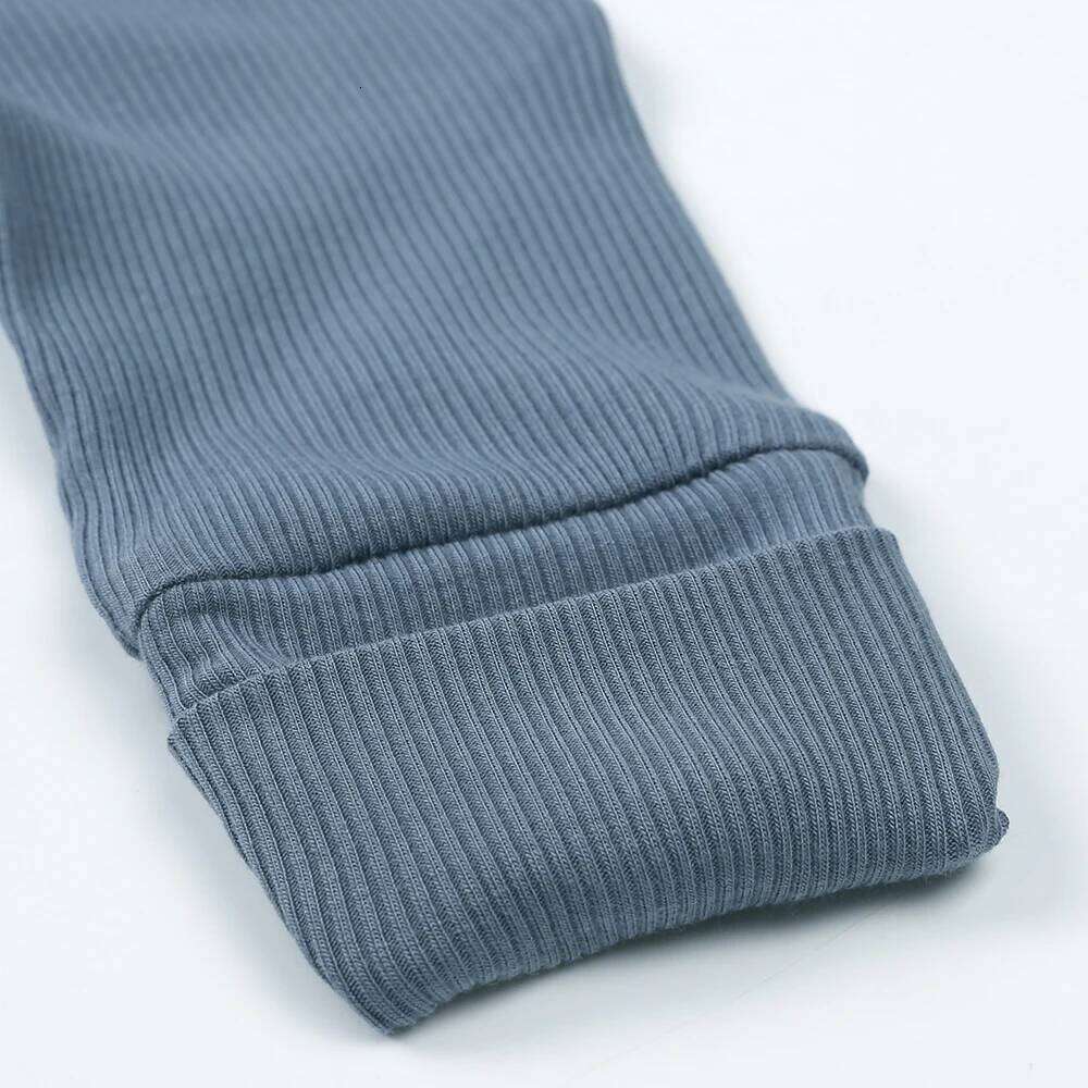 2026 Winter Newborn Baby Romper Thicken Bamboo Ribbed Long-sleeved Pajamas Infant Boy Girl Jumpsuit Bodysuit Sleeper 26Y0224