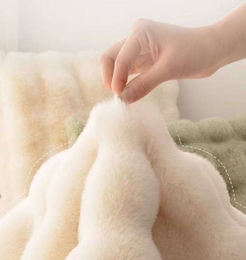 Pet Mat Cat Nest Warm Sleeping Mat Plush Dog Nest Mat Thickened Warm Mat Four Seasons Warm Cat Dog Floor Mat