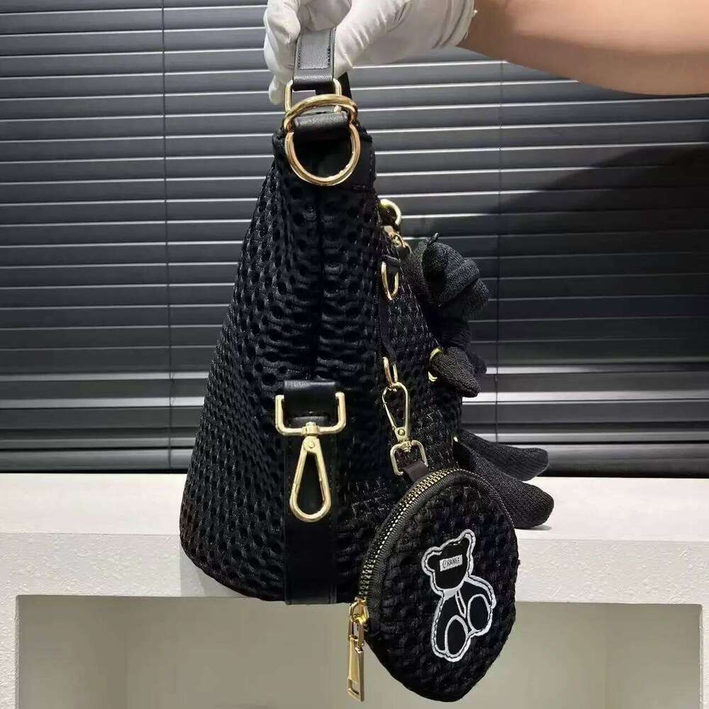 Ladies' fashionable retro stitched mesh handbag, cute and casual multi pocket shoulder bag Z260224