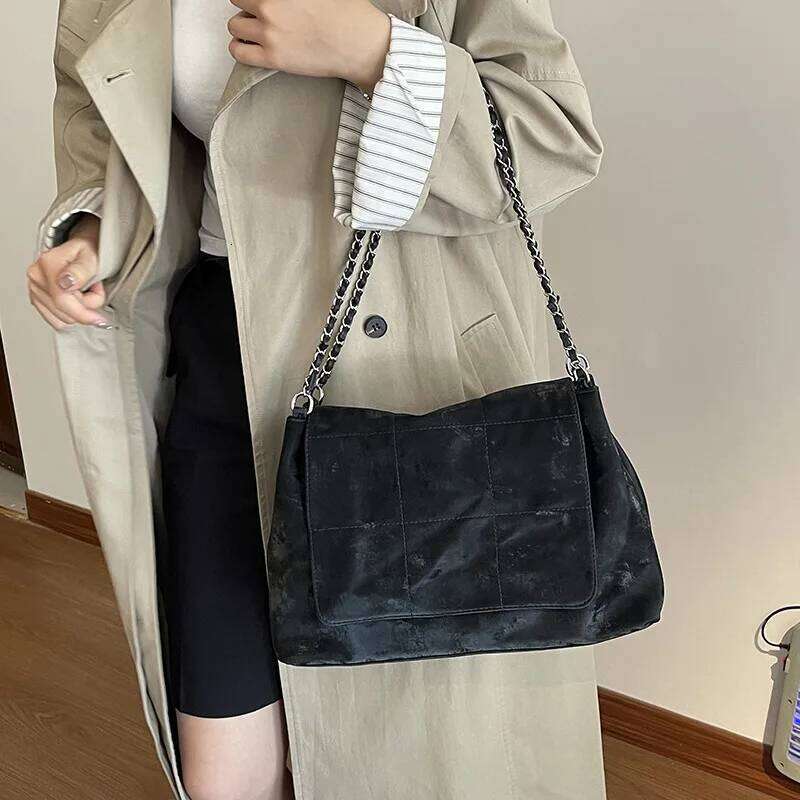 New Retro Pu Commuting Tote for Women Large Capacity Shopping Accessorise Shoulder Simple Leisure Texture Chain Bag Z260224