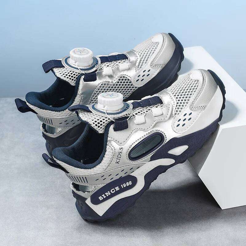 Summer Ultra Light Kids Sneakers New Low Cut Boy Girl Casual Simple Anti Slip Wear-resistant Soft Comfort Run Shoes 26W0224