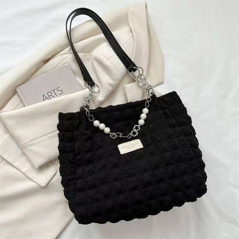 Chic Cloud Tote Large Capacity Nylon Women's Shoulder Bag with Zipper Closure Polyester Lining, Perfect for Commuting Outing Z260224