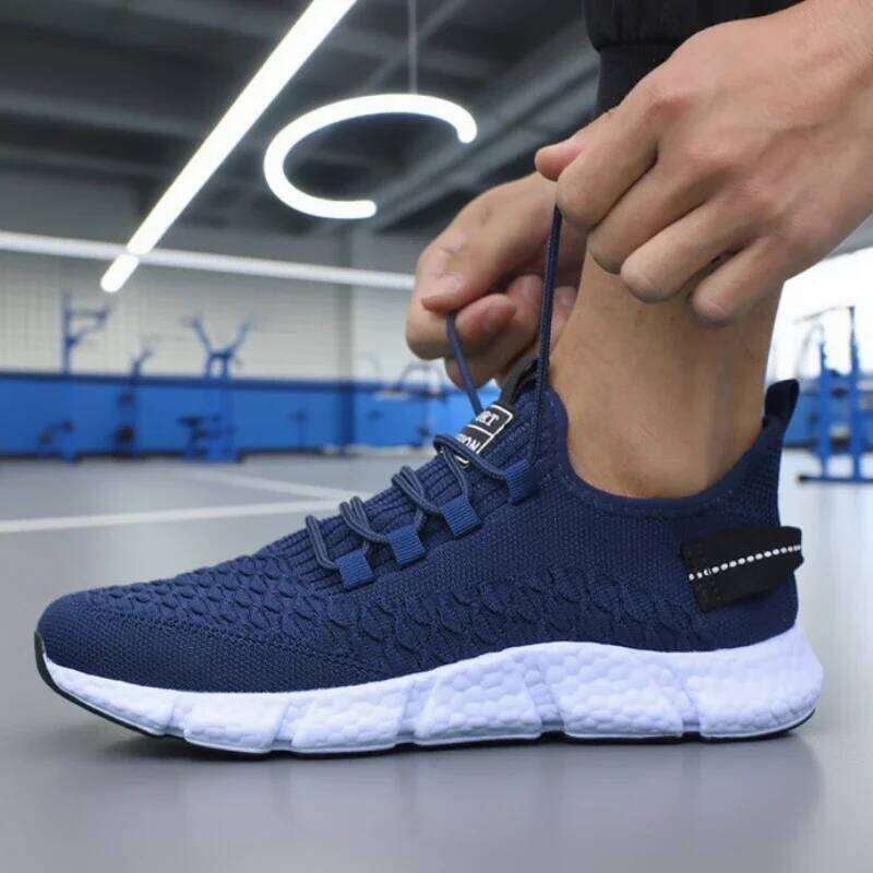 New Running Soft Soles Lightweight Innovative Design Sneakers Monochrome Mesh Breathable Fitness Leisure Men's Shoes