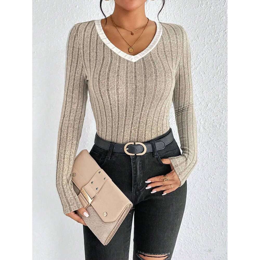 Slim Sexy Knit Long Sleeve V-Neck Neck Edge Clash Top New Autumn and Winter Women's Casual Pullover 26L0224