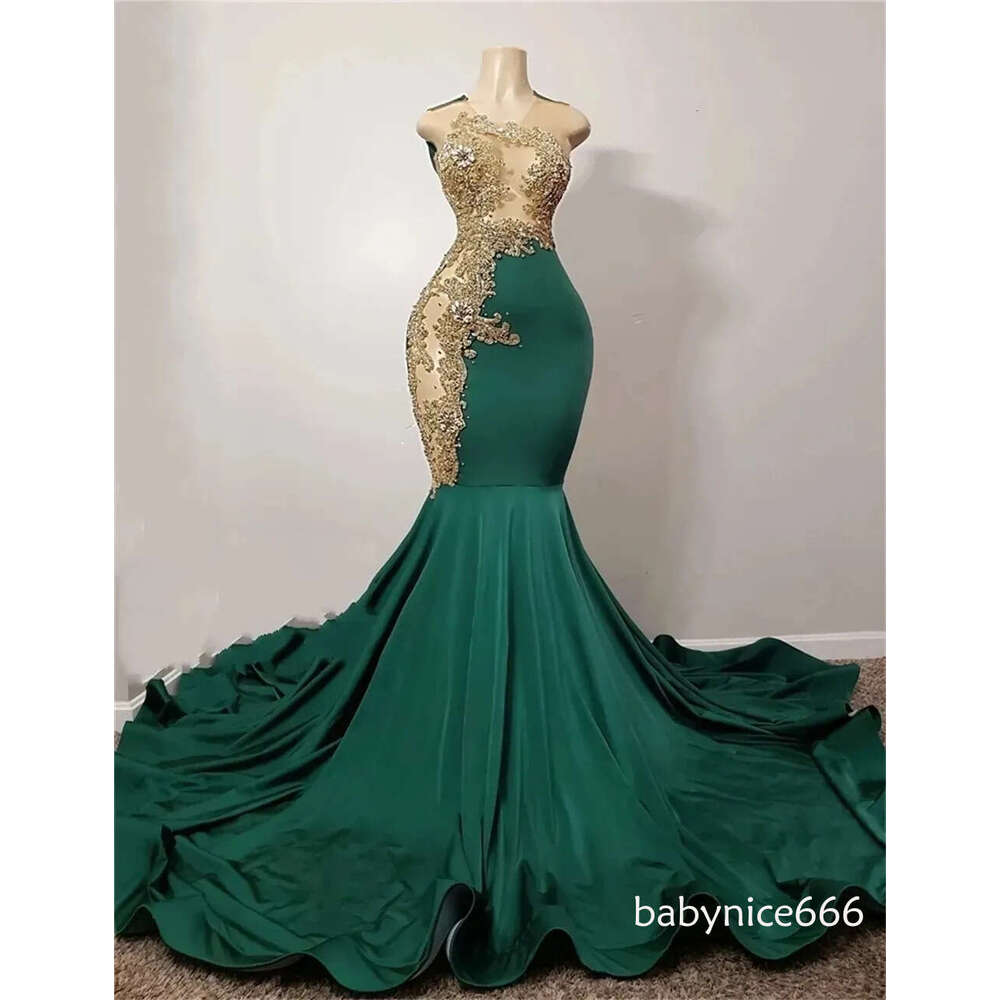 Emerald Green Mermaid Luxury African Prom Dress For Black Girl Gold Applique Diamond Crystal Gillter Skirt Evening Formal Gown BC18630