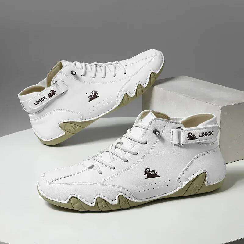 Retro Men's Simple Versatile Waterproof Wear Resistant Soft Soled Walking Shoes Breathable Comfortable Travel Flat Boots