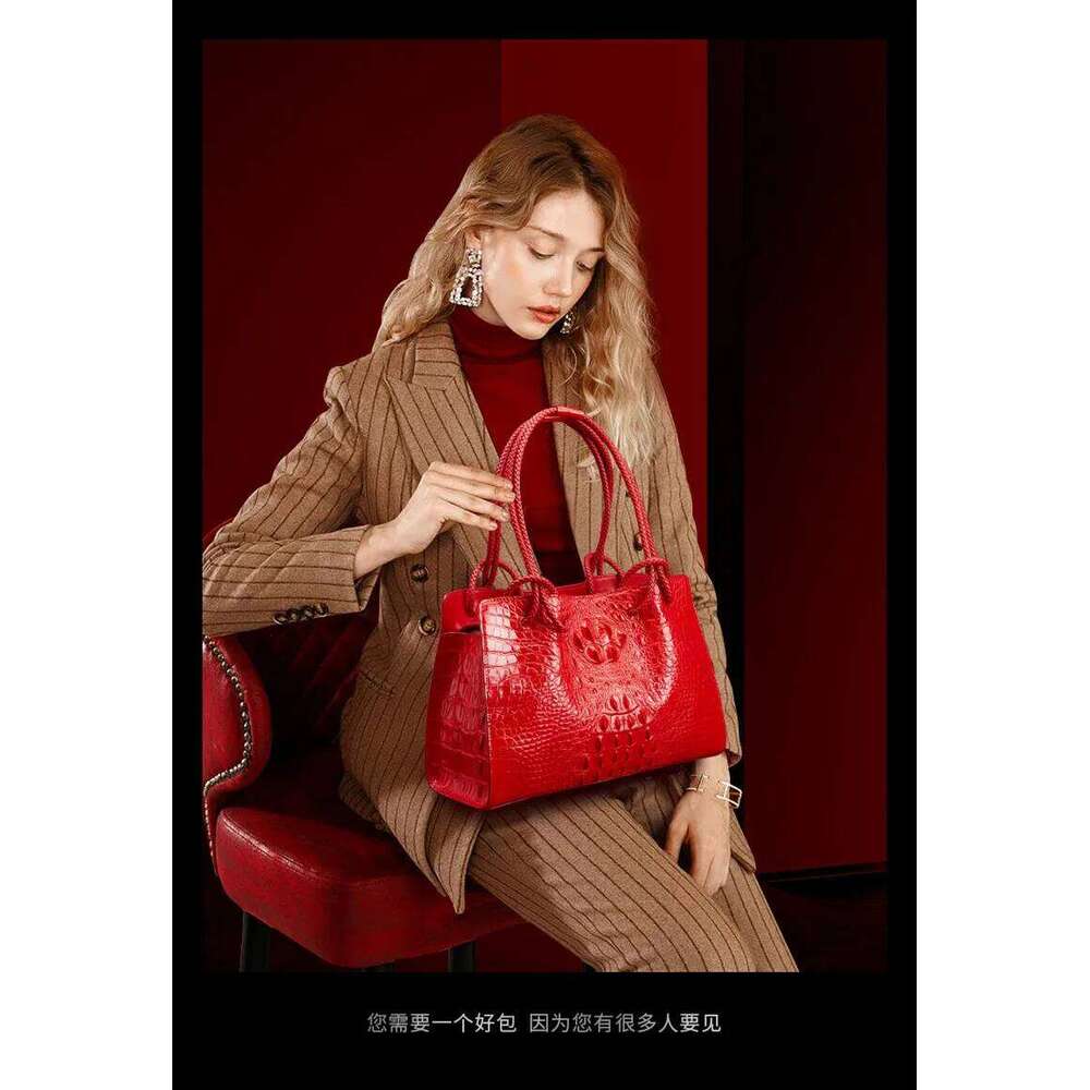 Luxury Genuine Leather Women's Red Crocodile Pattern Ladies Handbags Tote Bag Fashion Travel Portable Shoulder Underarm Bags