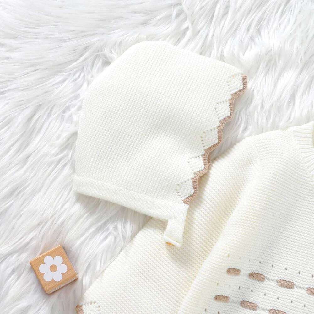 Baby Rompers Knitted Newborn Girls Jumpsuit Long Sleeve Warm Infant Kid Clothing Hat 0-18M Overalls Fashion Ruffles 2pcs Outfits 26H0224