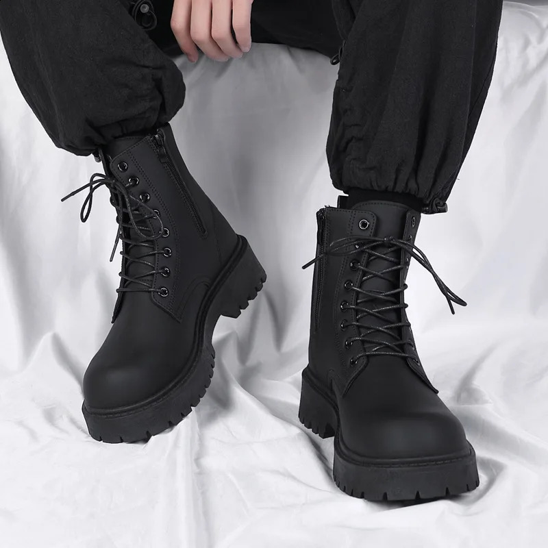 Black Leather Boots for Men High Top Platform Lace Up Light Fashion Motorcycle Boots British Style Mens Waterproof Casual Boots 260130