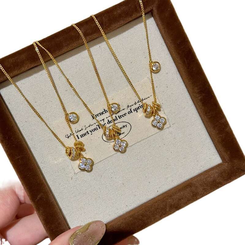 Necklace Leaf Flower Clavicle Chain Exquisite Design for Daily Wear and Special Occasion Jewellery Gift High Quality Texture