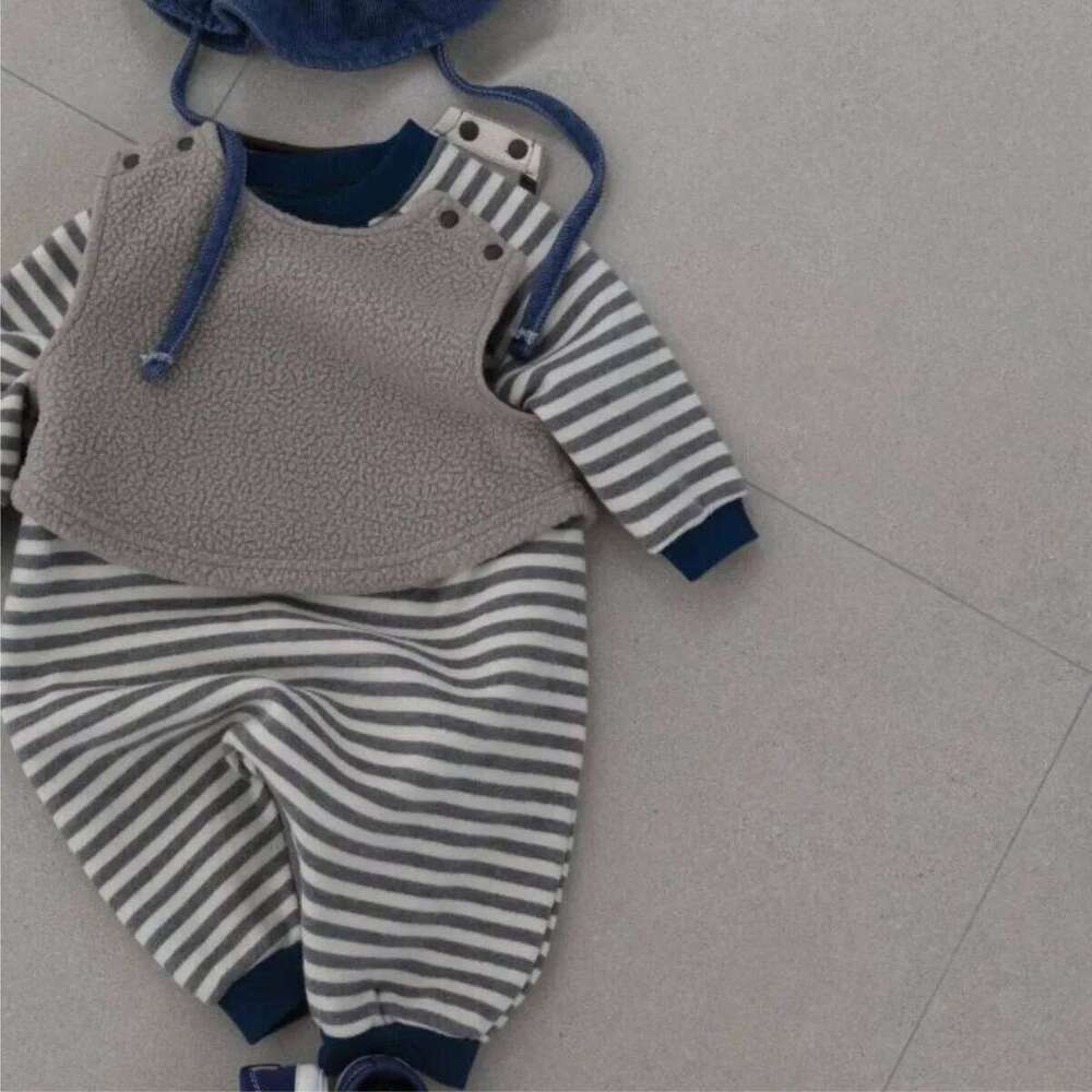 Infant Boy Girl Casual Striped Jumpsuit Plus Velvet Thick Toddler Warm Clothes Winter New Baby Long Sleeve Fleece Romper 26H0224