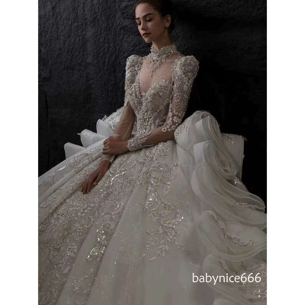 Dresses Appliqued Button Tiered Ruffles Back Bride Vestidos Novia Robe De Mariage Lace Country Wedding Gowns Corset Church Garden Women Gown 403