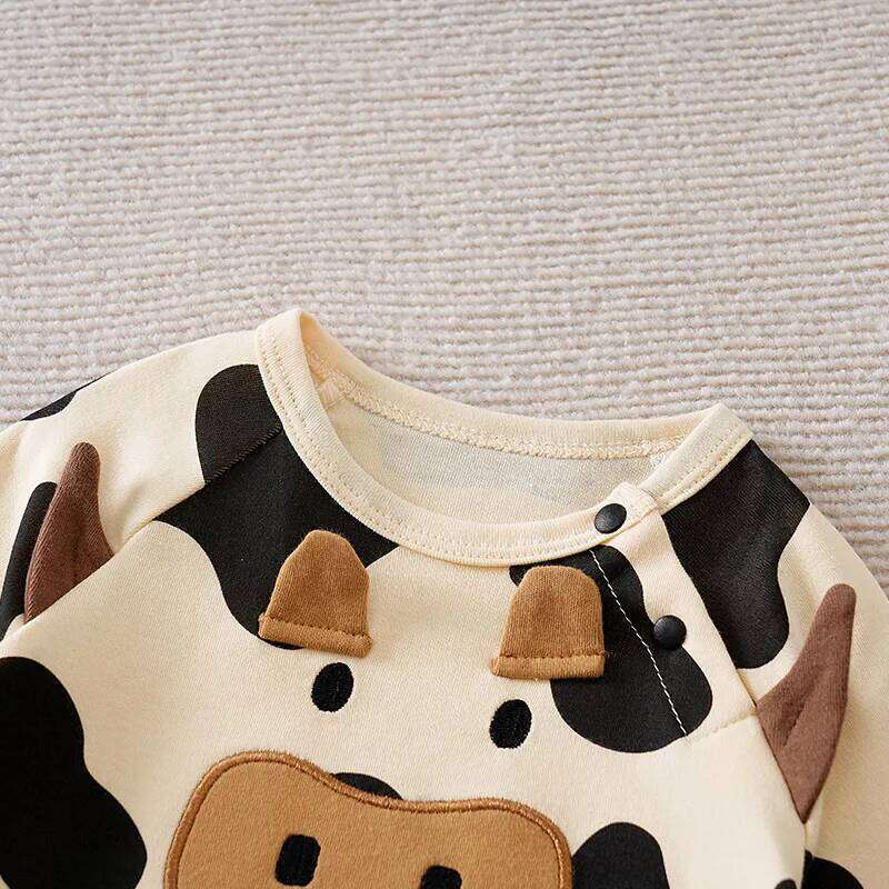 Autumn Long Sleeve 100% Cotton Knitted Onesie Children's Wear 0-18 Months Cute cow Warmth Fashion Casual Toddler Clothes 26H0224